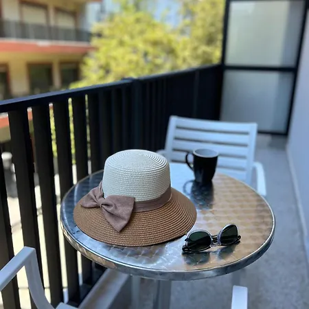 Elite Centre Hotel 3*