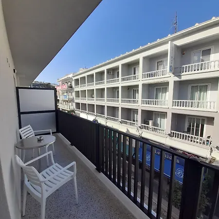 Elite Centre Hotel 3*