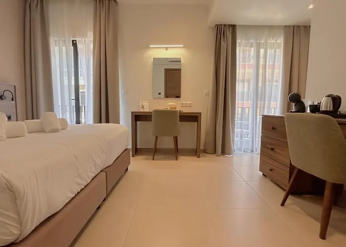 Elite Centre Hotell 3*